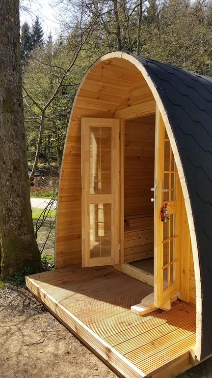 Camping Le Canada-Insolite Шини Экстерьер фото