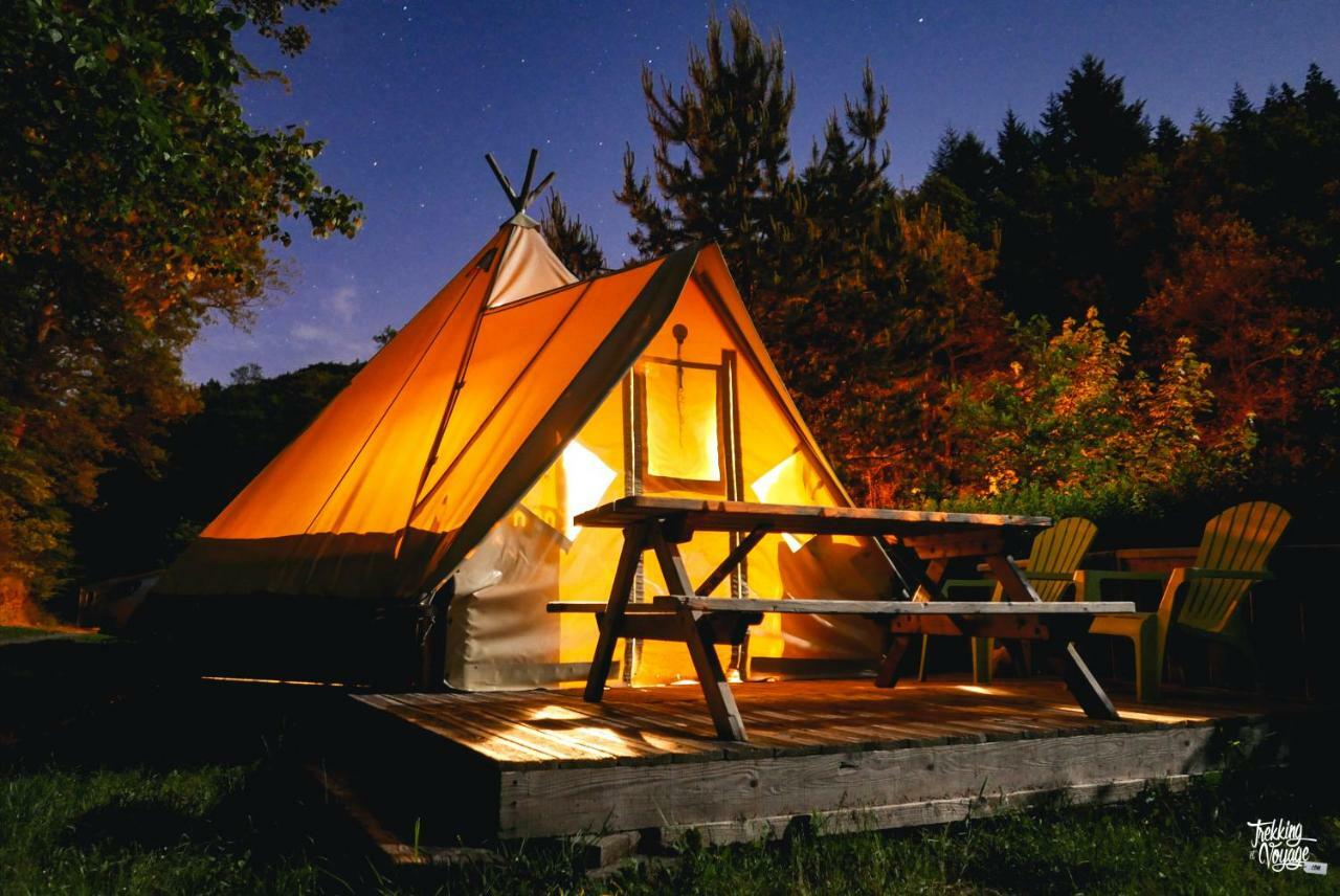 Camping Le Canada-Insolite Шини Экстерьер фото